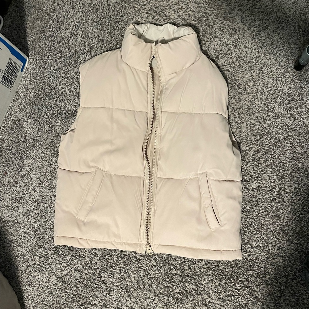 Cream Puffer Vest
